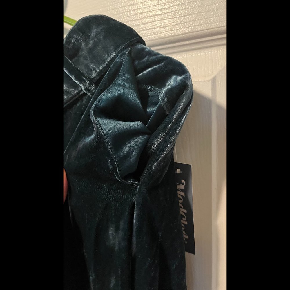 NWT Modcloth Perfect Timing Belted Midi Skirt seafoam crinkle velvet M  New - Picture 5 of 10